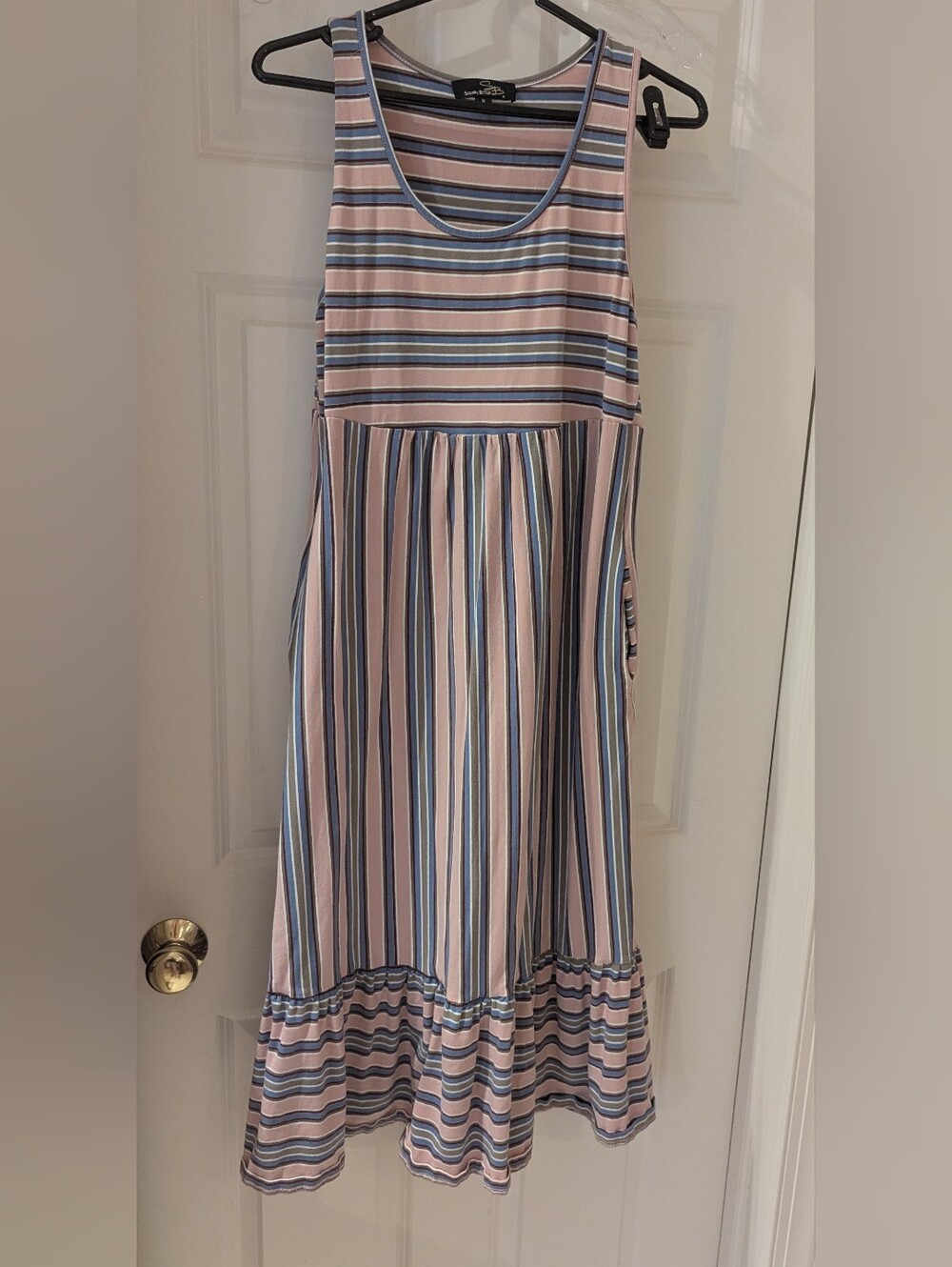Suzanne Betro Striped Midi Dress in Blue & Pink Size Medium